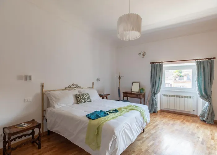 Iflat Pantheon Peaceful & Comfortable Apartment